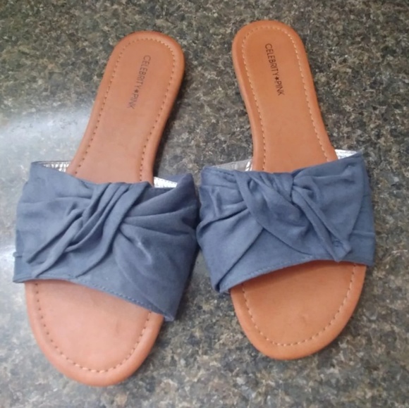 Celebrity Pink slides....super cute and stylish - Picture 1 of 2